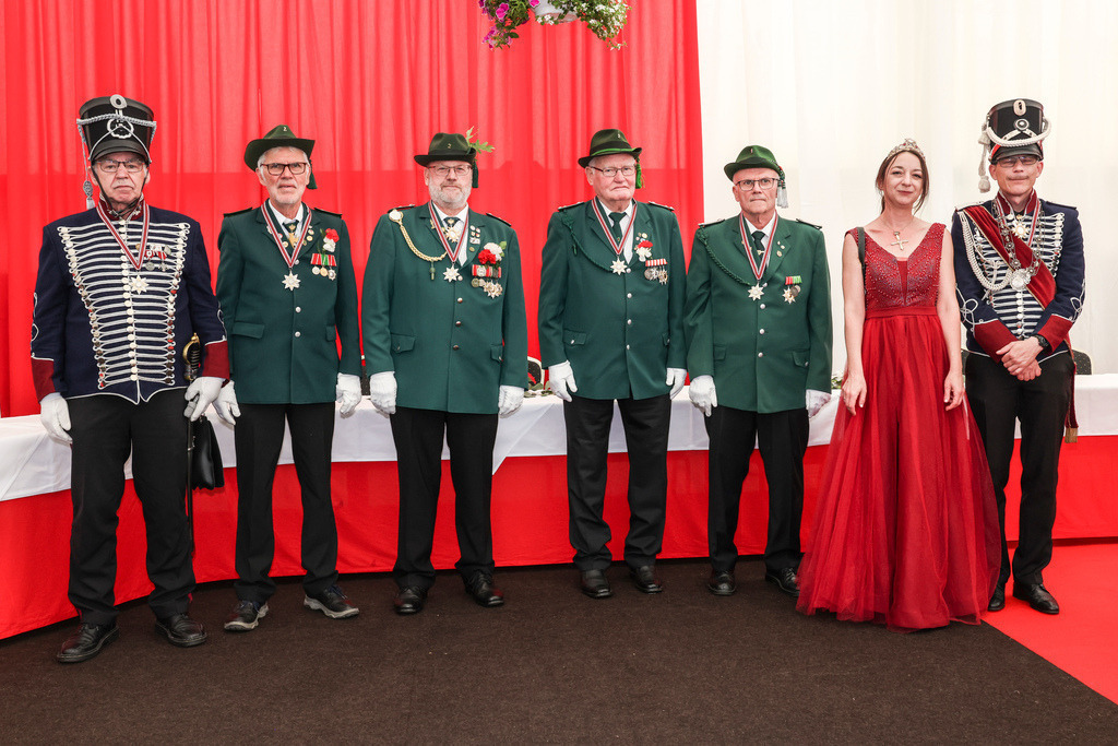 top-top.de 240531-036 | Foto, Video, Fotografie, Videografie, Fotobox, DJ, Discjockey, Musik, Musikbox, Veranstaltung, Photobooth, Amazon, Ebay, Buchtipp, Bestseller, Autor, Verlag, Buch, Wesel, Hamminkeln, NRW, Dinslaken, Rees, Drohne, Hochzeit, Party, Fotobox, Wesel, Fotograf