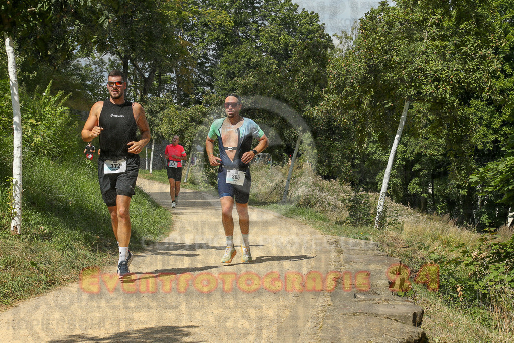 250824_1334_EX1_2851 | Sportfotografie im Rhein-Sieg Kreis, Köln, Bonn, NRW, Rheinland Pfalz, Hessen, etc. Unser Tätigkeitsfeld umfasst den Laufsport vom Volkslauf über den Marathon, Duathlon, Triathon bis zum Ultralauf wie Kölnpfad Ultra oder Schindertrail.
