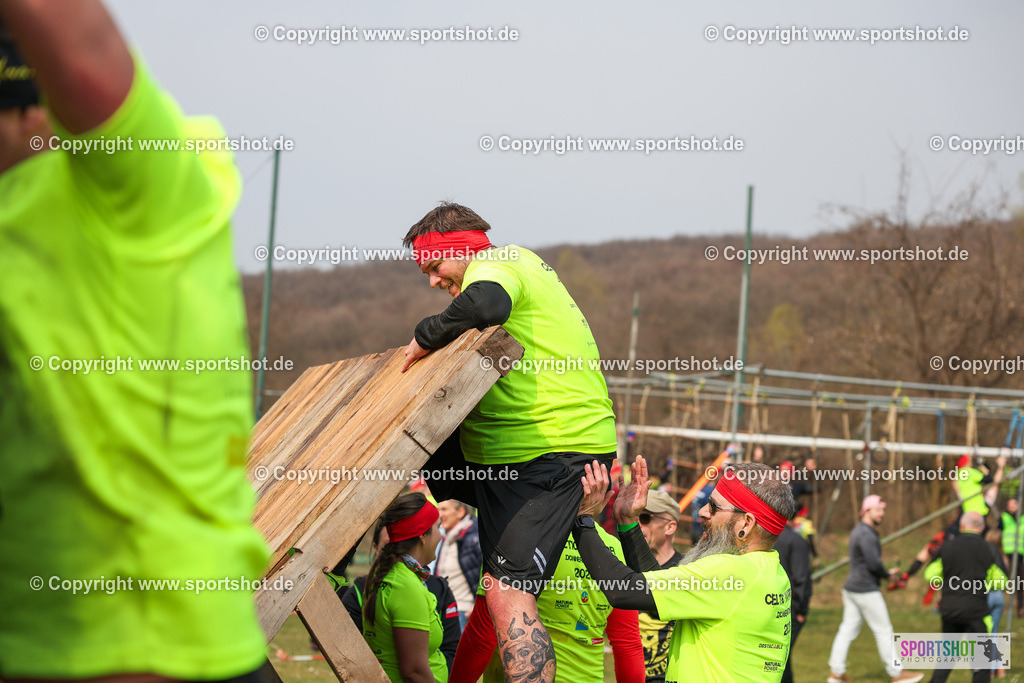 LUR_4401 | Rund um das Thema Sport-Event-Fotografie & individuelle Teilnehmerfotos. Jeder Teilnehmer wird fotografiert.