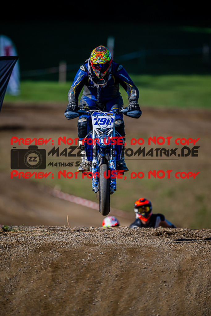 MaZZes_FotoMatrix_220903_9535 | S3