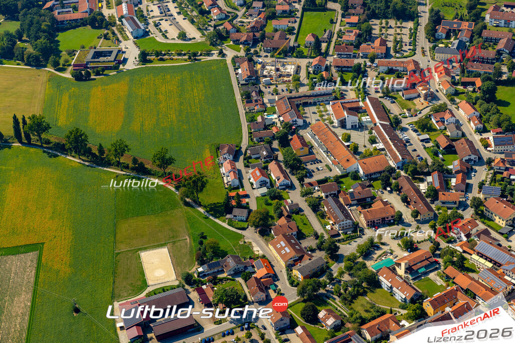 Das Luftbild zeigt :  Bad Birnbach - Die Luftaufnahme wurde 2024 vom UL-Flugzeug aus erstellt ( keine Drohne ) - Hochauflösende Luftaufnahme - Für grossformatige Ausdrucke geeignet. Die Geschenkidee !Mit Lizenz und Bildrechte bestellbar