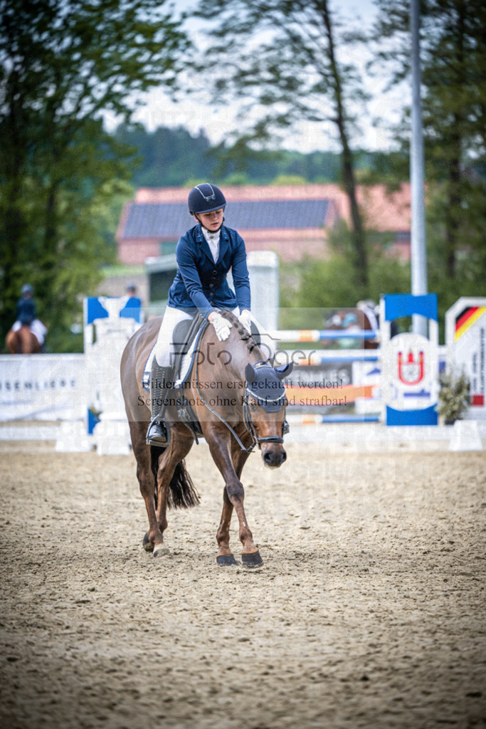 DOS_3325 | Reitturnier Venne - Realisiert mit Pictrs.com