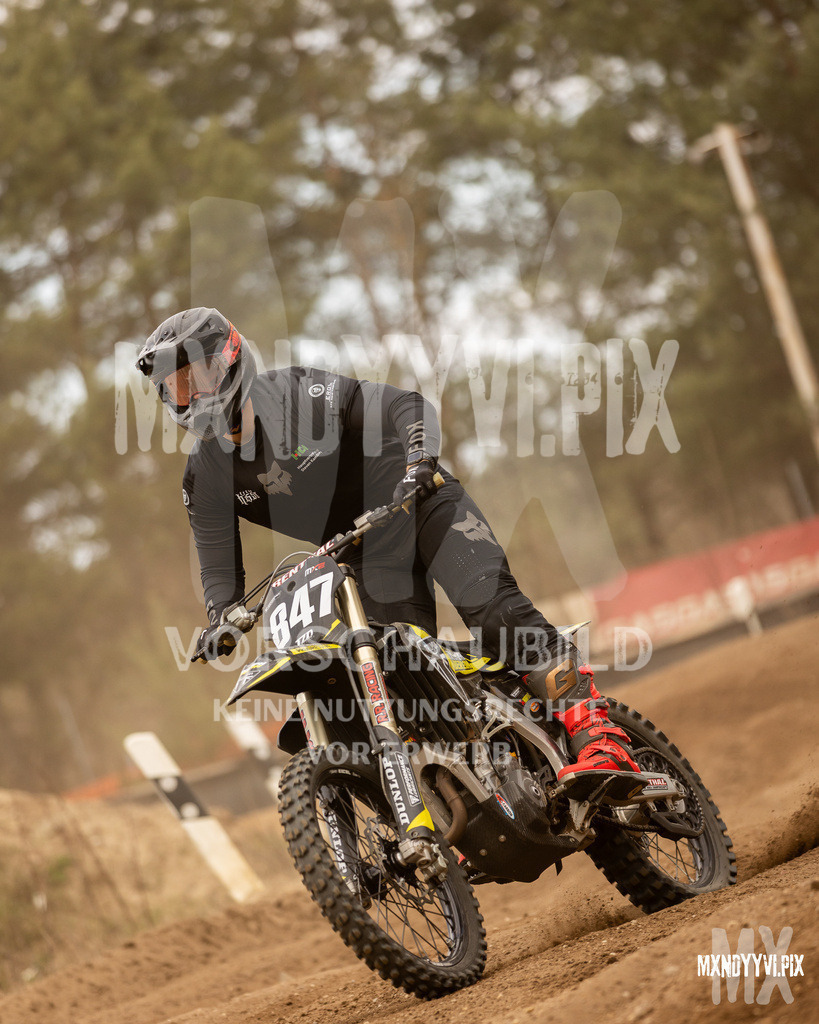 866A2027 | mxndyyvipix