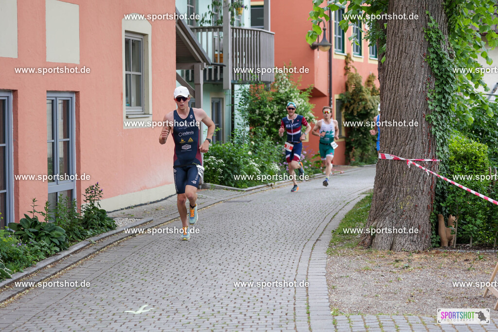 KSZ_5608 | Stadttriathlon Erding 2025. #yourpictrs #sportshot_your_pictrs @Sportshotphotography #stadttriathlonerding Copyright: www.sportshot.de