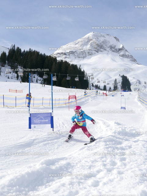 Mailin(2) | Photos von der Skischule Warth - Realisiert mit Pictrs.com