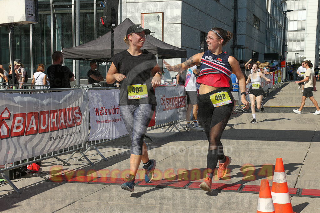 240921_1340_EX1_2701 | Sportfotografie im Rhein-Sieg Kreis, Köln, Bonn, NRW, Rheinland Pfalz, Hessen, etc. Unser Tätigkeitsfeld umfasst den Laufsport vom Volkslauf über den Marathon, Duathlon, Triathon bis zum Ultralauf wie Kölnpfad Ultra oder Schindertrail.