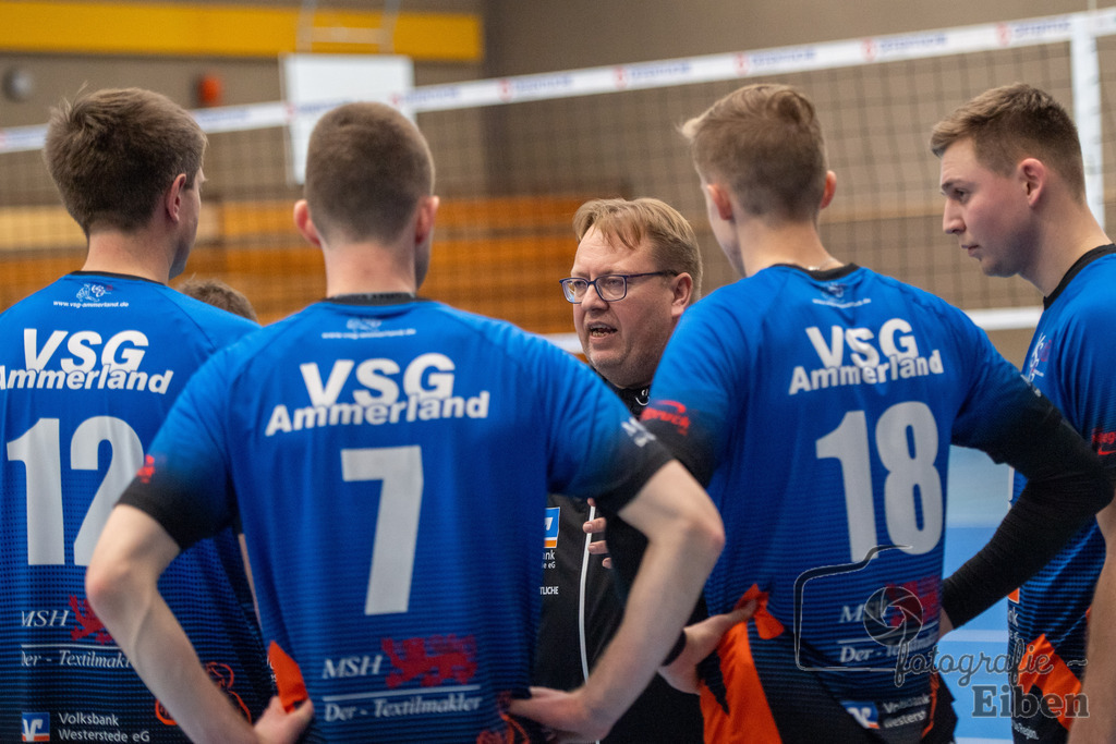 VSG Ammerland-VSG Lüneburg 2 | Volleyball Regionalliga; VSG Ammerland-VSG Lüneburg 2 am 04.02.2024; in Westerstede (Sporthalle Norderstraße), Photo: Philip Eiben 2024 - Realisiert mit Pictrs.com