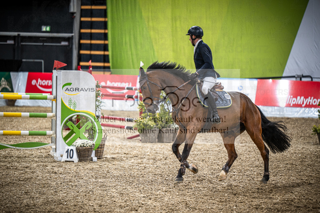 DOS_2330 | Entdecke hochwertige Reitturnierfotos von Foto Oger. Professionell, emotional und authentisch – jetzt Lieblingsmomente im Shop bestellen.Deutschlandweite Turnierfotografie. - Realisiert mit Pictrs.com