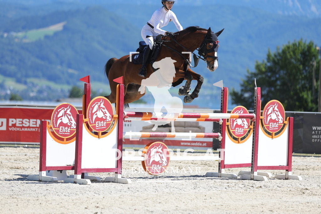 0P6A3258 | Willkommen bei Brunnmayr - Design & Fotografie – Ihrem Spezialisten für Reitturniere und Pferdeveranstaltungen in Oberösterreich, Salzburg und Bayern! Seit über 17 Jahren sind wir leidenschaftlich dabei.