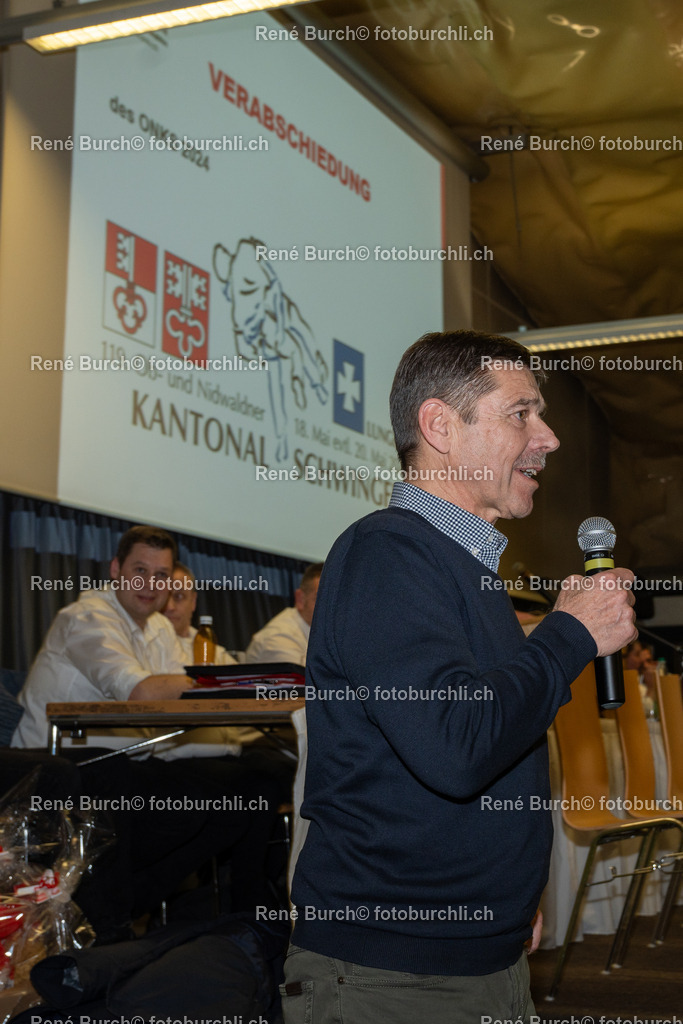 Kaufmann Rolf | René Burch leidenschaftlicher Fotograf aus Kerns in Obwalden.  Hier finden sie Sport, Landschaft und Natur Fotografie.
 - Realisiert mit Pictrs.com