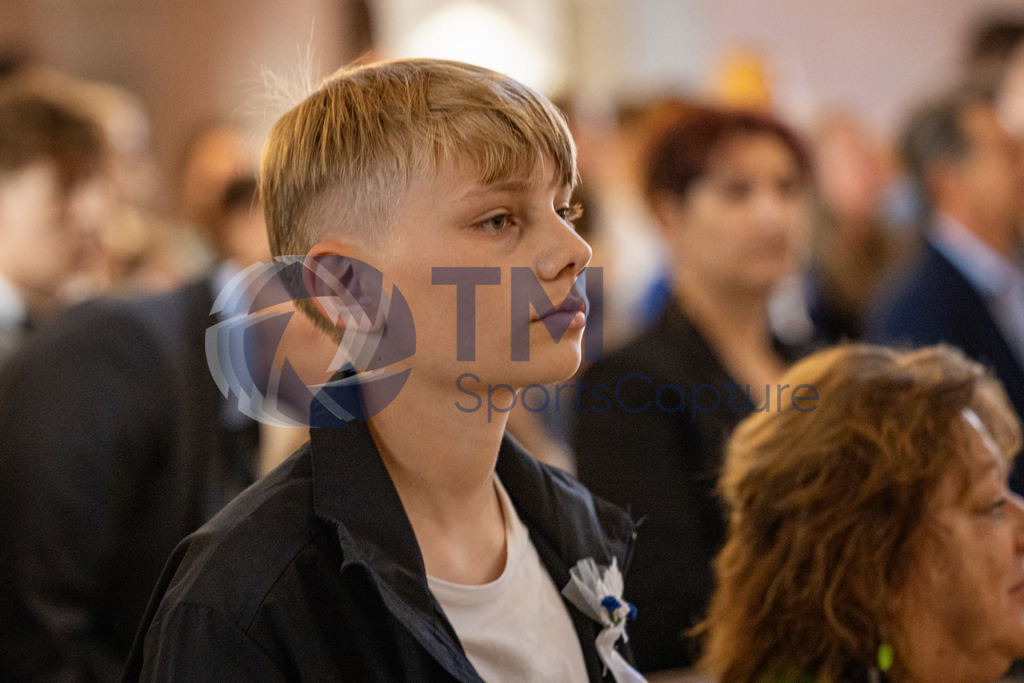 Trainproduction-20240519-1 | Firmung Klagenfurt-Dom 19.05.2024 10:30 Uhr