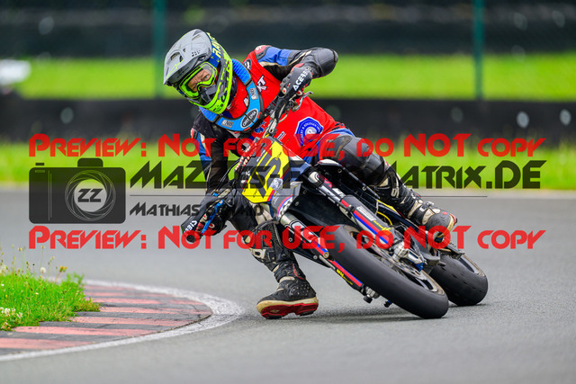 MaZZes_FotoMatrix_240622_6007705_4769 | UE40