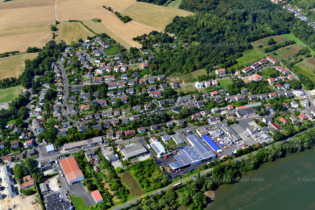 3650034 | ZELL AM MAIN 31.08.2016 Gewerbegebiet und Firmenansiedlung  in Zell am Main im Bundesland Bayern, Deutschland // Industrial estate and company settlement  in Zell am Main in the state Bavaria, Germany Foto: Gerhard Launer