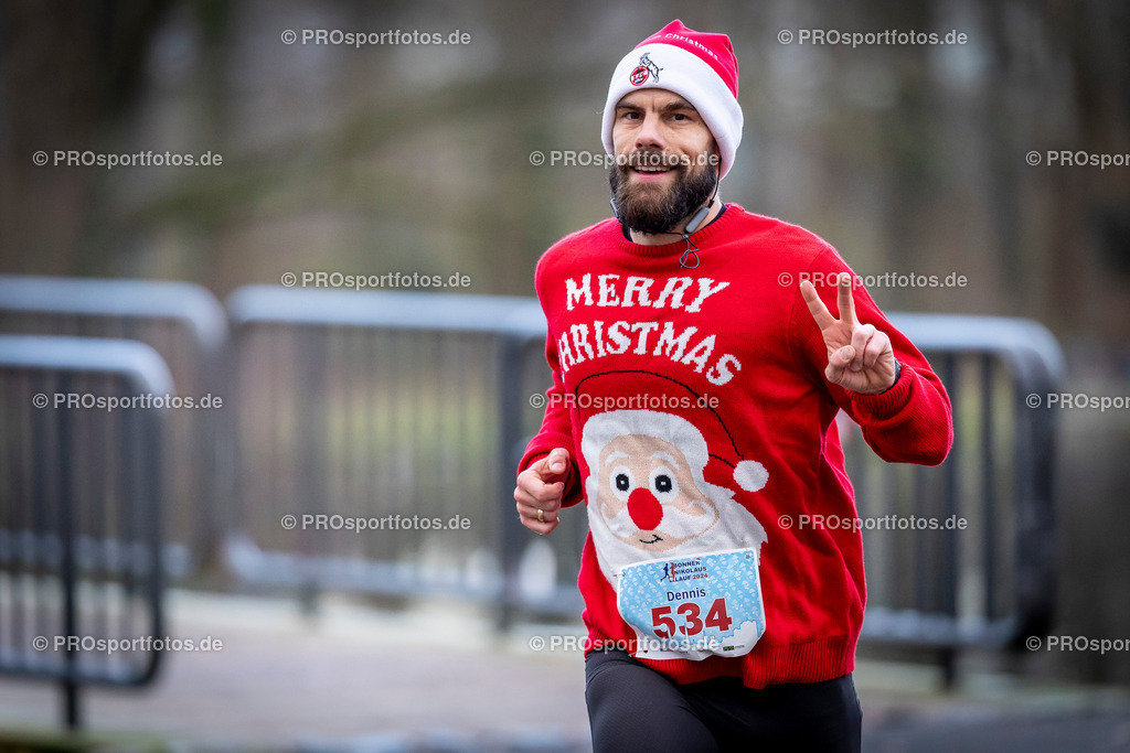 Bonner Nikolauslauf in Bonn, 08.12.2024 | Impressionen vom Bonner Nikolauslauf am 08.12.2024 in Bonn (Freizeitpark Rheinaue). Foto: BEAUTIFUL SPORTS/Axel Kohring