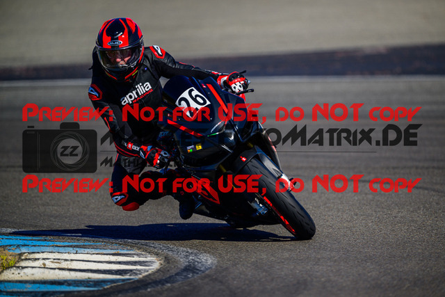 MaZZes_Fotomatrix_20250407_6007705_2570 | GELB