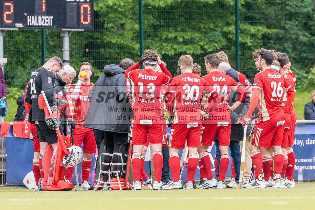 SFE_20230429_0011 | 1. Bundesliga Hockey Herren Rot-Weiss Köln - Crefelder HTC am 29.04.2023 in Köln (KTHC Stadion Rot-Weiss Köln Tennis and Hockey Club), Photo: Stephan Fehrmann 2023 (Sports-Gallery),Elian Mazkour ( Rot-Weiss Köln #26 )