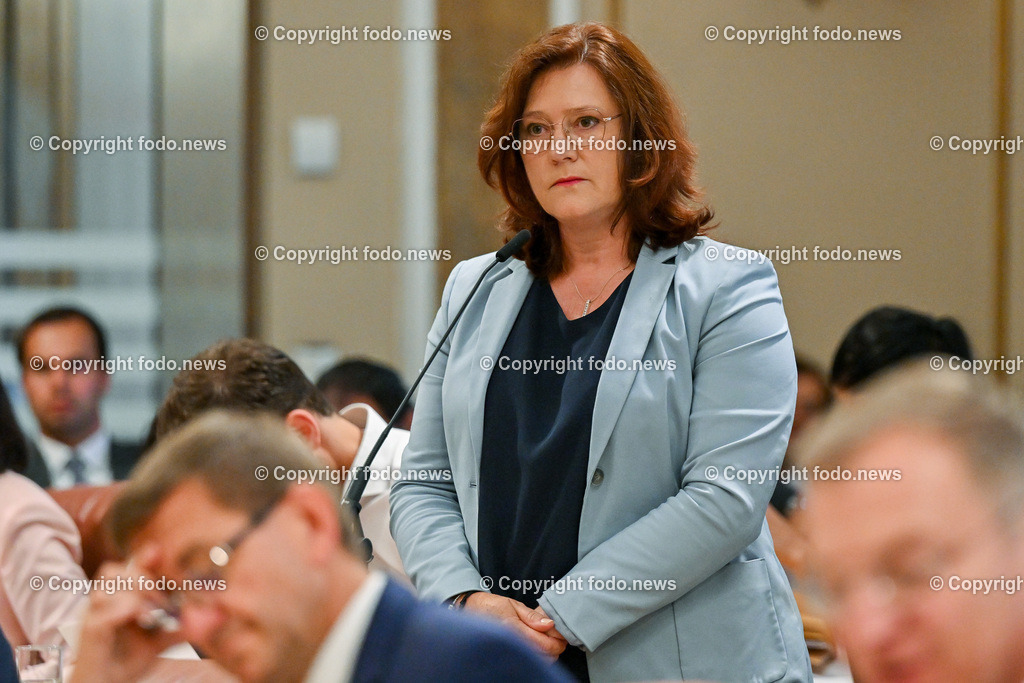 Landhaus Linz_ Promenade_ Landtagssitzung_ 15.06.2023-58 | 15.06.2023, Landhaus Linz AUT, Promenade, Landtagssitzung, im Bild Sabine Engleitner-Neu (SP, Klubobfrau)