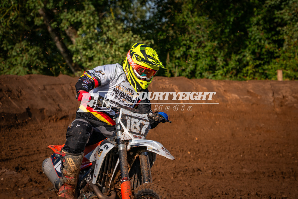 DSC01526 | fourtyeightmedia - Realisiert mit Pictrs.com