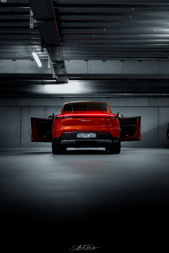 R6AT6796 _Alexander Tschuncky | Entdecken Sie die faszinierende Welt von Alexander Tschuncky Arts: Kreative Fotografie, atemberaubende Automobilkunst und hochwertiger Bilderdruck. Lassen Sie sich inspirieren! - Realisiert mit Pictrs.com