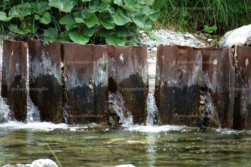 welltvi-2019-Juli09--Stuibenfaelle-Planseeabfluss-Reutte-DSD03351 | Info aus dem Bezirk Reutte/Ausserfern Tirol sowie eine umfangreiche Bilddatenbank über die gesamte Region: Lechtal, Talkessel Reutte, Tannheimertal, Zwischentoren. Lech, Plansee, Zugspitze, Grenztunnel, B179, Fernpassstraße, Verkehr, Lawinen, Tradition, - Realisiert mit Pictrs.com