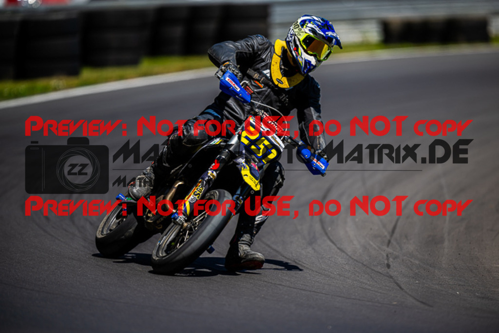 MaZZes_FotoMatrix_220702_8007 | S2