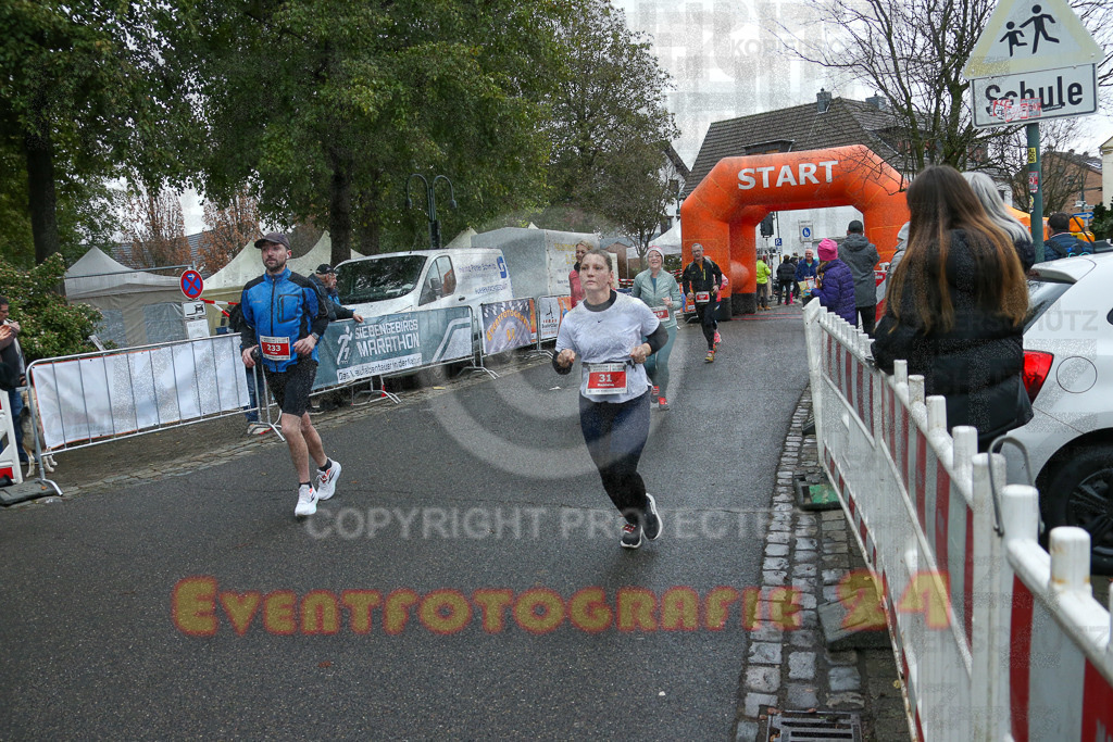251130_1145_EX1_8689 | Sportfotografie im Rhein-Sieg Kreis, Köln, Bonn, NRW, Rheinland Pfalz, Hessen, etc. Unser Tätigkeitsfeld umfasst den Laufsport vom Volkslauf über den Marathon, Duathlon, Triathon bis zum Ultralauf wie Kölnpfad Ultra oder Schindertrail.