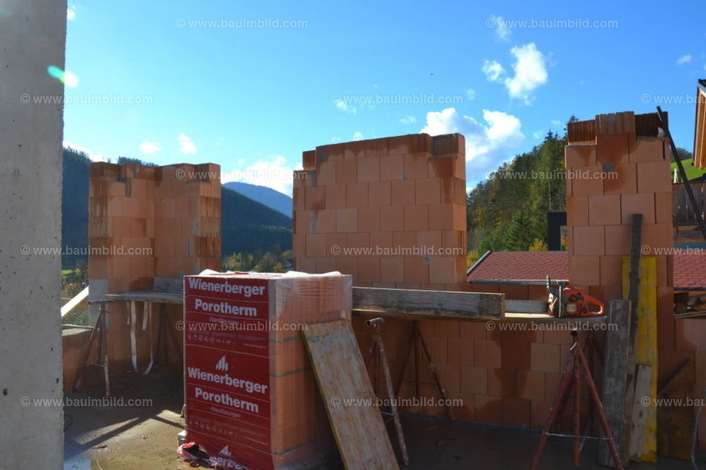 bib-lg07-mauerarbeiten-0132 | Nach LV-Leistungsgruppen sortierte Detailfotos über den Bau eines Hauses. Alle Hausbau-Bilder direkt vom Urheber und Autor der Website Haus-Selber-Bauen.com