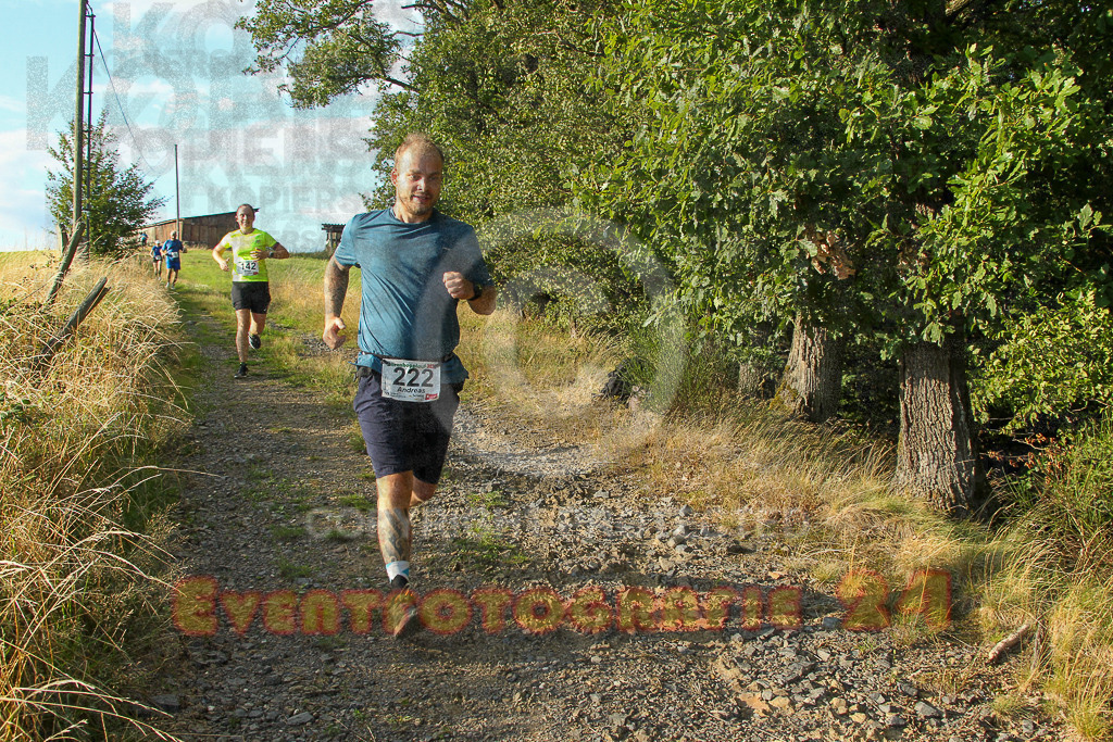 250801_1913_EV4_8310 | Sportfotografie im Rhein-Sieg Kreis, Köln, Bonn, NRW, Rheinland Pfalz, Hessen, etc. Unser Tätigkeitsfeld umfasst den Laufsport vom Volkslauf über den Marathon, Duathlon, Triathon bis zum Ultralauf wie Kölnpfad Ultra oder Schindertrail.
