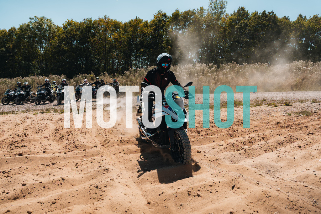 MOTOSHOT_BIKESDIRT_BBQ_JH_04866 | MOTOSHOT