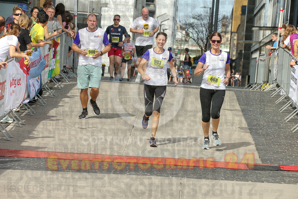 250920_1340_EX1_6137 | Sportfotografie im Rhein-Sieg Kreis, Köln, Bonn, NRW, Rheinland Pfalz, Hessen, etc. Unser Tätigkeitsfeld umfasst den Laufsport vom Volkslauf über den Marathon, Duathlon, Triathon bis zum Ultralauf wie Kölnpfad Ultra oder Schindertrail.