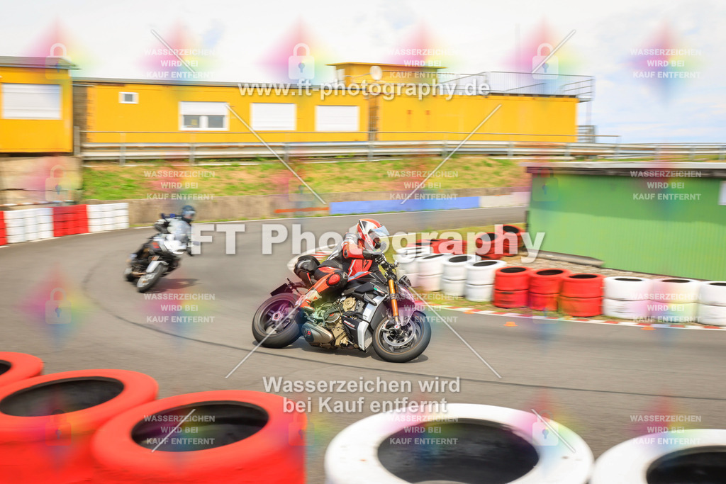 _DSK2842 | Hier findet Ihr Bilder von Touristenfahrten auf der Nürburgring Nordschleife oder von anderen Veranstaltungen die ich besucht habe. Viel Spass beim Durch Schauen 