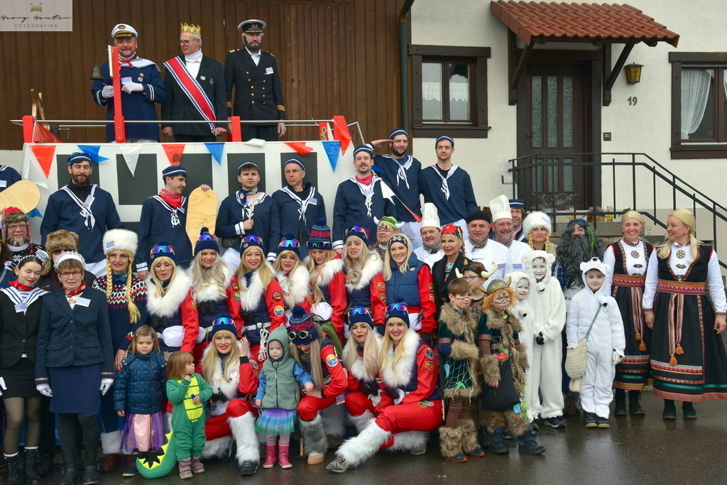PF Fasnacht-47 | Fotoblog Schwarzwald, Foto Blog Wiesental, Pfaffenberg, Winterzauber, Zeller Bergland, Zell im Wiesental, Fotoblog Wiesental, Landschaftsfotos, Bilder Wiesental, Natur, Naturbilder, Fastnacht, Zeller Fastnacht, Zeller Fasnacht, Zeller Bergland, Belchen, - Realisiert mit Pictrs.com