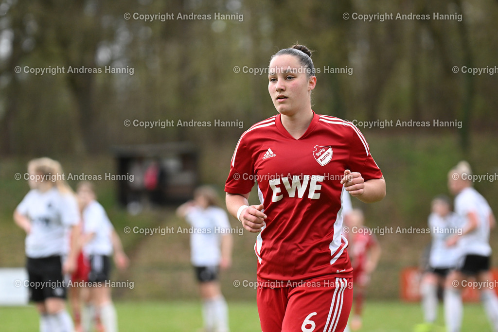 Fußball I Frauen I Saison 2024-25 I Oberliga I FC Jesteburg-Bendestorf - SpVg Aurich Frauen I 13.4.2025 | a-hannig - Realisiert mit Pictrs.com