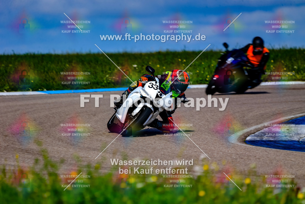 033-5399 | Hier findet Ihr Bilder von Touristenfahrten auf der Nürburgring Nordschleife oder von anderen Veranstaltungen die ich besucht habe. Viel Spass beim Durch Schauen 