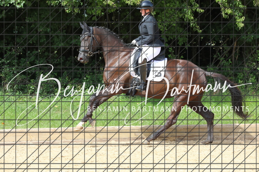 AZ2A2667 | Benjamin Bartmann Photomoments