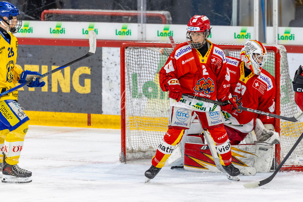EHCB vs HCD 20262703-441850368 | Sportbilder, Sportfotograf, Hochzeits- und Eventfotografin, Flugshows, Portraits und Tiershooting, Aviation, Downhill, Nationalleague, Swissleague, International