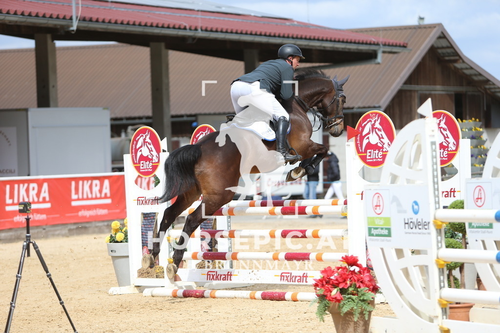 DL2Q9841 | Willkommen bei Brunnmayr - Design & Fotografie – Ihrem Spezialisten für Reitturniere und Pferdeveranstaltungen in Oberösterreich, Salzburg und Bayern! Seit über 17 Jahren sind wir leidenschaftlich dabei.