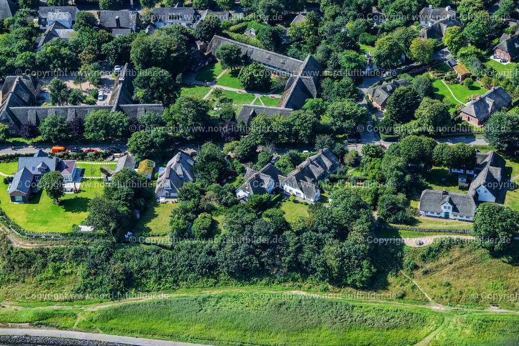 Sylt_Keitum_Sylt_Museum_Aussichtsplattform_Keitum_Kliff_ELS_3402130825 | SYLT 13.08.2025 Museum " Heimatmuseum " in Keitum auf der Insel Sylt im Bundesland Schleswig-Holstein, Deutschland. // Museum " Heimatmuseum " in Keitum on the island of Sylt in the federal state of Schleswig-Holstein, Germany. Foto: Martin Elsen