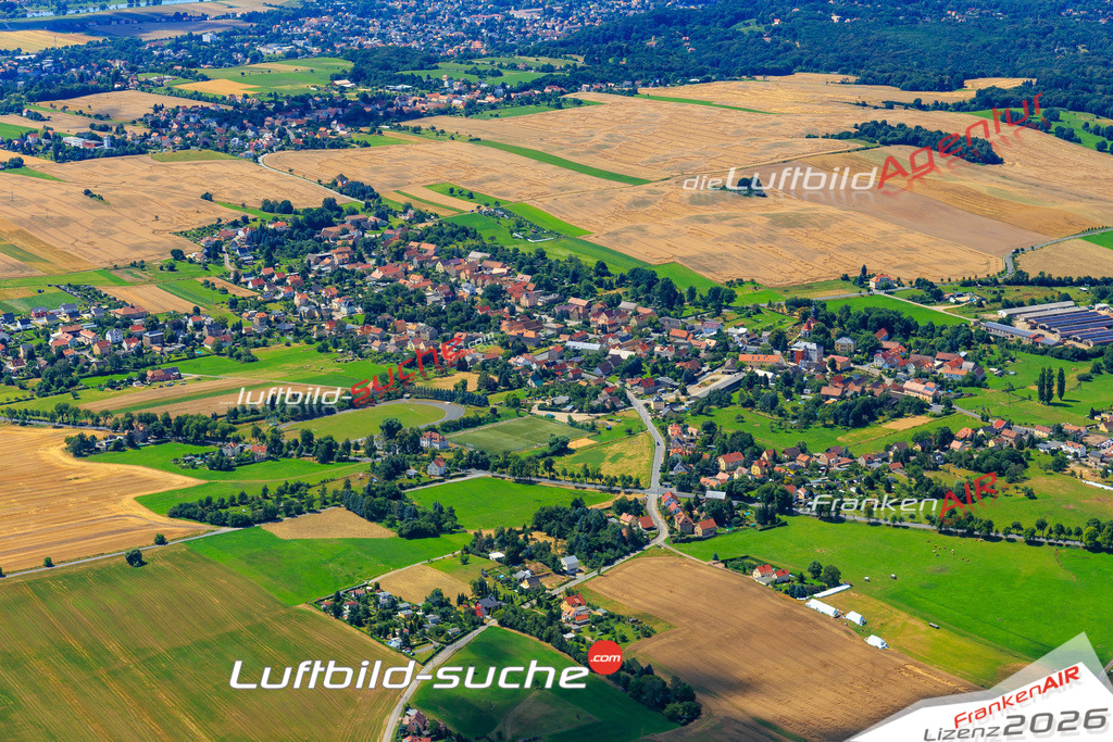 Die Luftaufnahme der Stadt Reichenberg wurde vom UL-Flugzeug heraus erstellt ( keine Drohne )- hohe Auflösung für beste Qualität