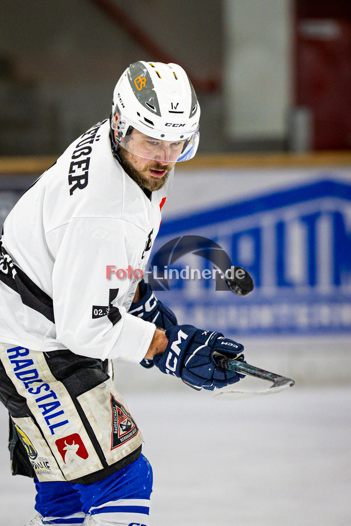 R31_5756 | Shop für Sportfotografie, Bilddatenbank, Pressefotografie, Fußball, Eishockey, Aktionsfotos