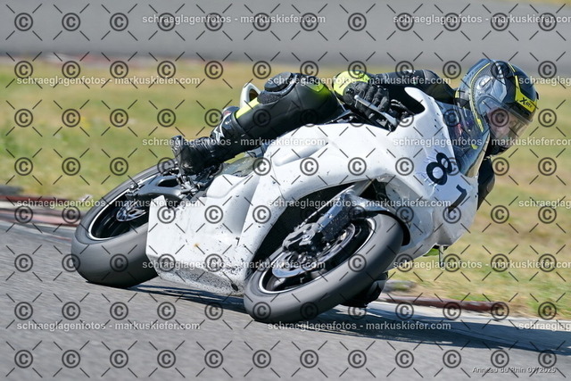 25bt04-0236 | markuskiefer.com - Realisiert mit Pictrs.com