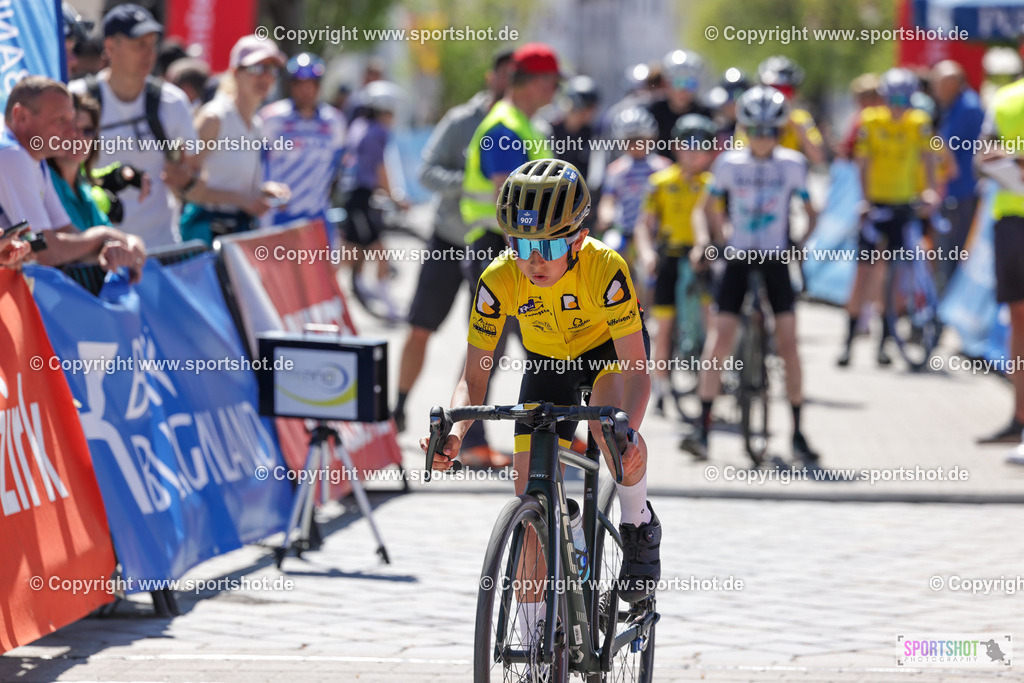 VJ__4612 | Neusiedlersee Radmarathon 2026@sportshot_your_pictrs #yourpictures#roadtowm2029 #nrm #neusiedlerseeradmarathon #neusiedlersee #neusiedlerseetourismus #burgenland #mörbisch #nrm26 #burgenlandtourismus #voglundco #poweredbyburgenlandtourismus #radsport #rad #marathon #ucigranfondo #visitburgenland #ucigranfondoworldseries