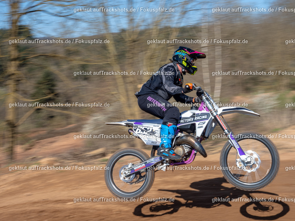 Schweyen040525-9 | Trackshots.de / Fokuspfalz.de - Realisiert mit Pictrs.com