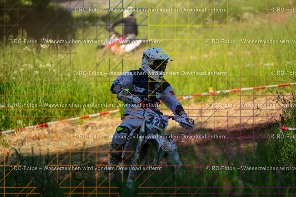 Wolfshausen 3 Lauf -1180 | Sportfotografie von RO-Fotos: Motorsport, Motocross, Enduro, Laufveranstaltungen und Triathlon. Professionelle Fotos von Sportlern und Events. - Realisiert mit Pictrs.com