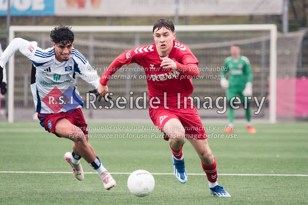 RS-1-087912 | Jack James (#21, EN03), hinter ihm: Omar Abdel Megeed (#22, HSV)