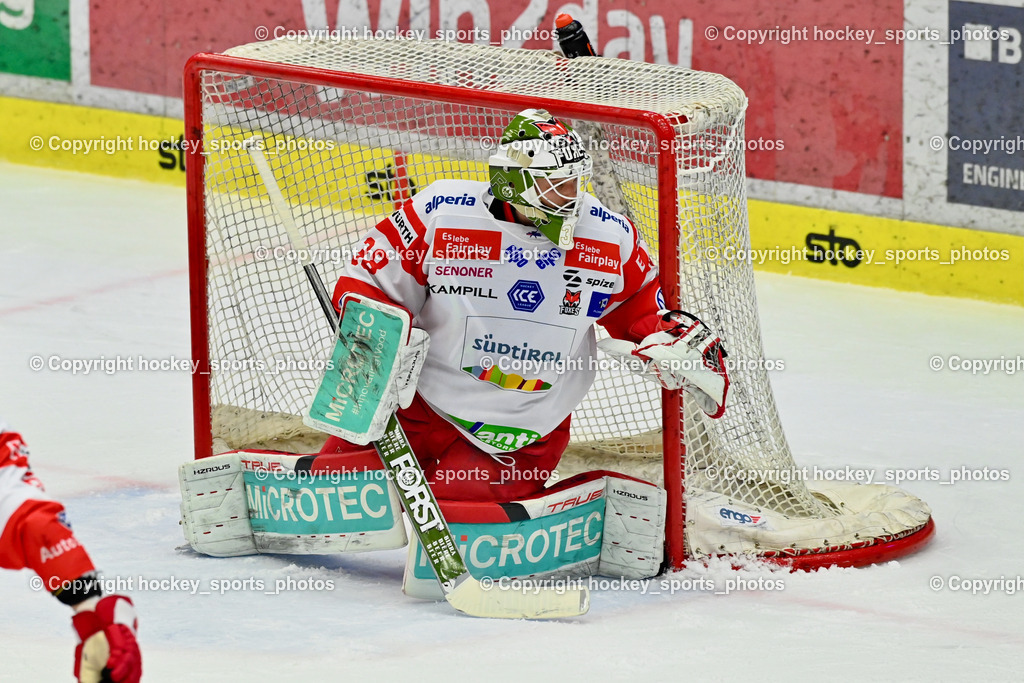 EC IDM WÄRMEPUMPEN VSV vs. HC Bozen | #38 Harvey Sam Dean HC Bozen, EC IDM WÄRMEPUMPEN VSV vs. HC Bozen, EC IDM WÄRMEPUMPEN VSV vs. HC Bozen am 14.03.2025 in Villach (Stadthalle Villach), Austria, (Photo by Bernd Stefan)