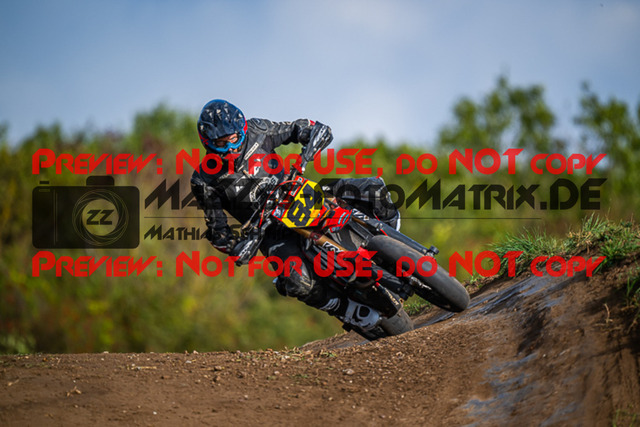 MaZZes_FotoMatrix_230930_9177 | S1