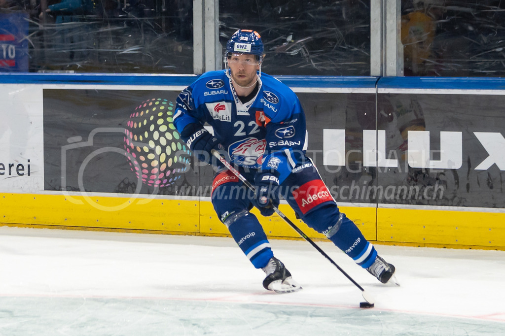 Playoffs: ZSC Lions - EHC Biel-Bienne | 04.04.2022, Zurich, Hallenstadion, Playoffs: ZSC Lions - EHC Biel-Bienne, #22 Tommi Kivistö (ZSC). - Realisiert mit Pictrs.com