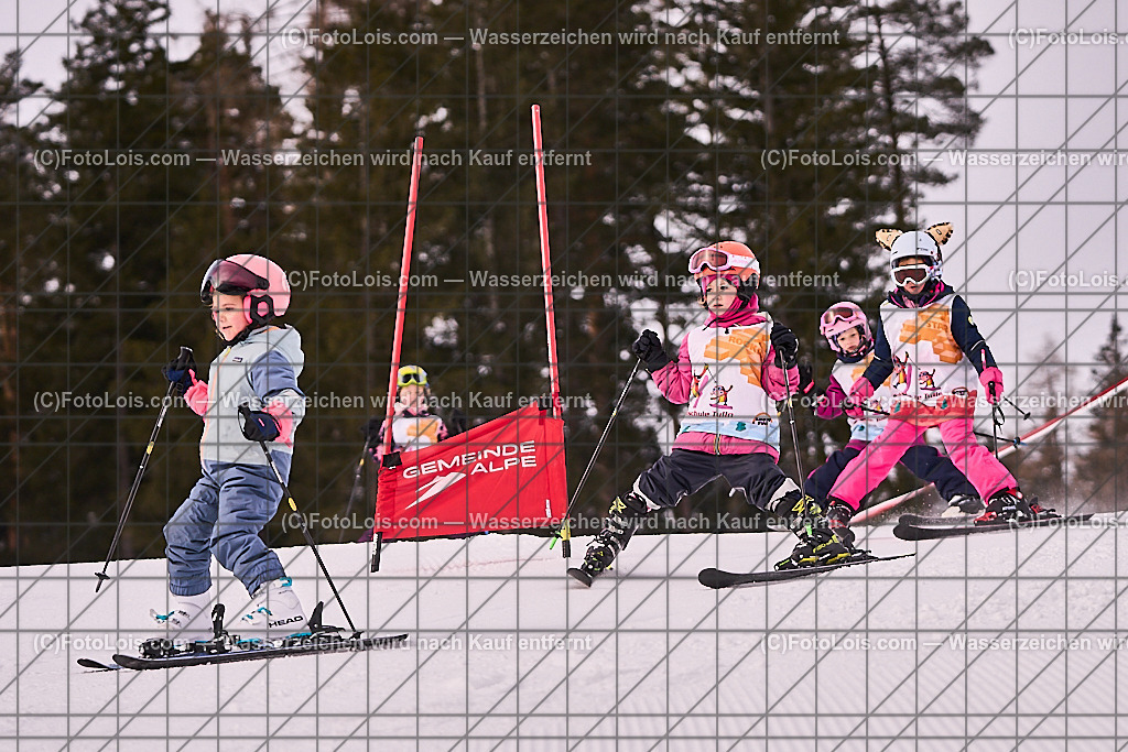 _ALP8931_Neujahrs-Skikurs | Ski- und Snowboardschule Haginger beim NEUJAHRS-Skikurs 2026, Kursabschlussrennen am Mo 5. Jänner 2026.