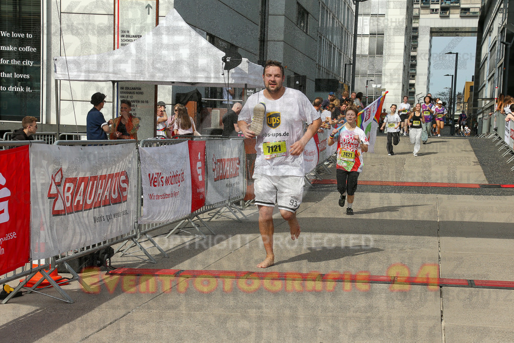 250920_1342_EX1_6300 | Sportfotografie im Rhein-Sieg Kreis, Köln, Bonn, NRW, Rheinland Pfalz, Hessen, etc. Unser Tätigkeitsfeld umfasst den Laufsport vom Volkslauf über den Marathon, Duathlon, Triathon bis zum Ultralauf wie Kölnpfad Ultra oder Schindertrail.